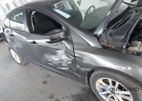 2017 Ford Focus Se z USA, uszkodzony, nr VIN 1FADP3K20HL337796